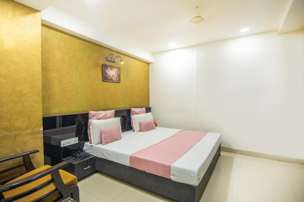 Morya Regency Hamidia Road Hotel Bhopal Bagian luar foto